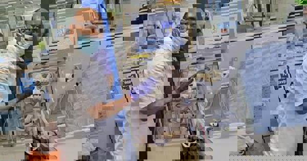 Siraje Photo At Work